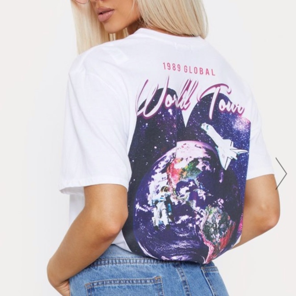 PrettyLittleThing Tops - PLT - White 1980 World Tour Slogan Oversized Tee